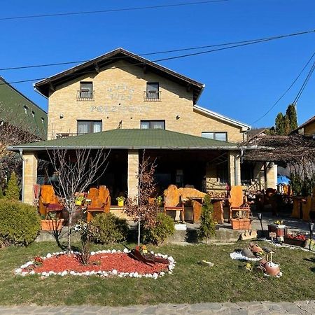 Vila Prezident Sremski Karlovci Luaran gambar